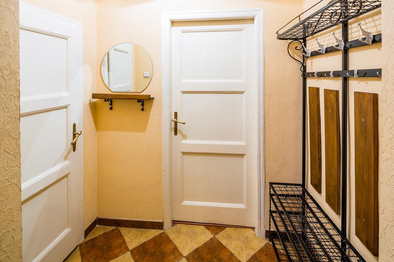 Apartment Krakivska 15 Lviv Kültér fotó