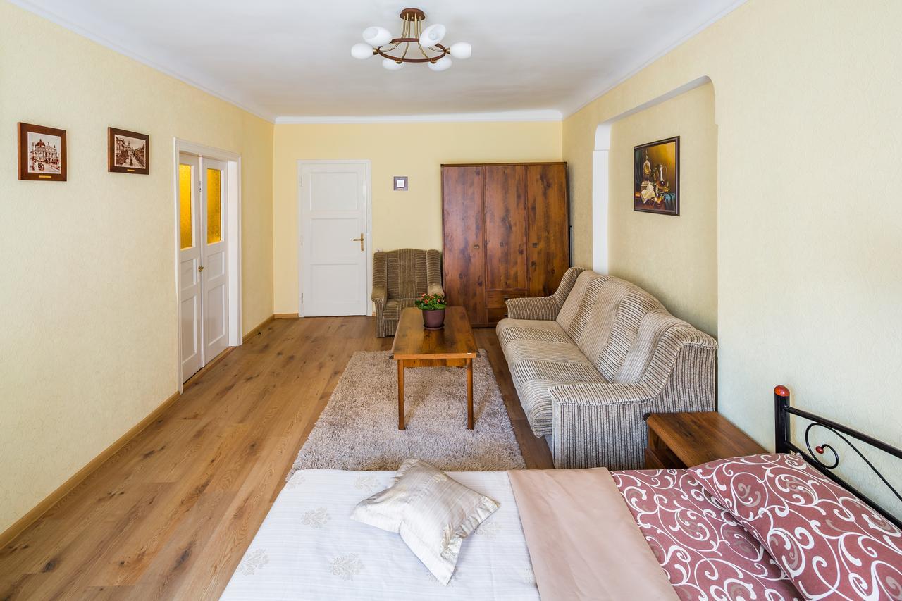 Apartment Krakivska 15 Lviv Kültér fotó